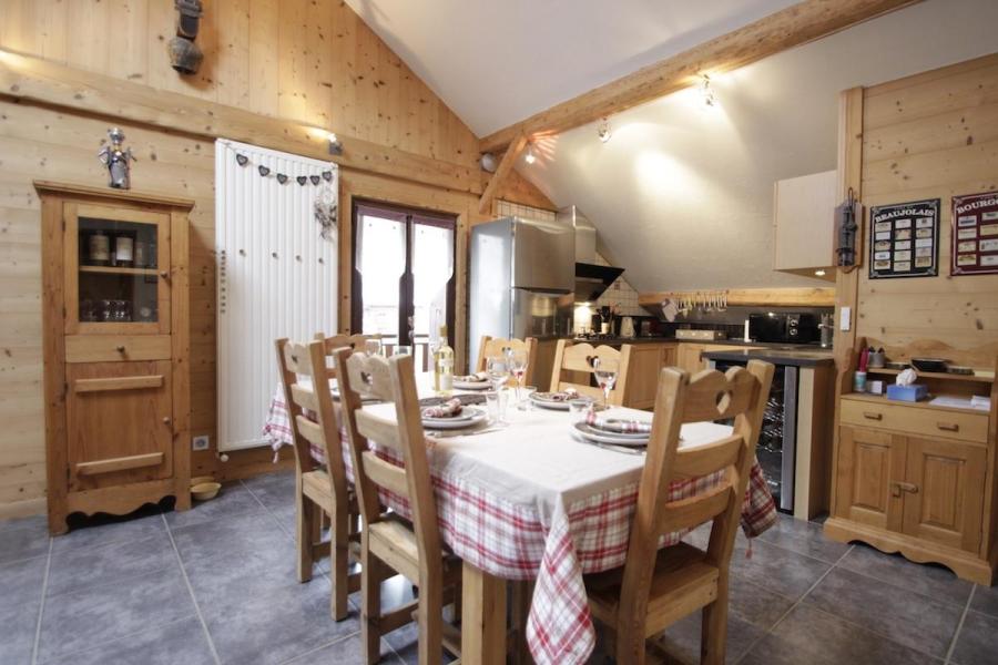 Rent in ski resort 3 room apartment 6 people (2) - Chalet le Tilleul - Morzine - Living room