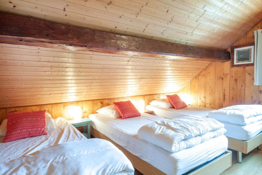 Rent in ski resort 5 room duplex apartment 10 people (3) - La Maison Rose - Morzine - Bedroom