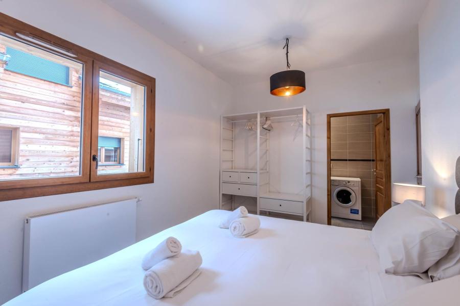 Rent in ski resort 3 room apartment 6 people (A04) - Résidence Chalets Brunes - Morzine - Bedroom