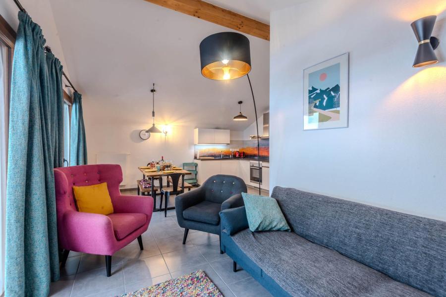 Rent in ski resort 3 room apartment 6 people (A04) - Résidence Chalets Brunes - Morzine - Living room