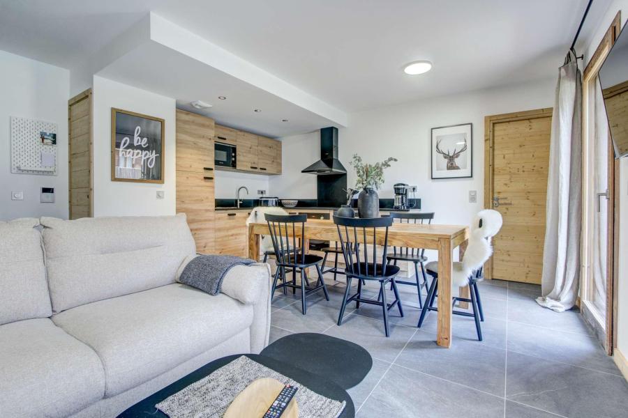 Rent in ski resort 2 room apartment 6 people (B004) - Résidence Echo du Pleney - Morzine - Living room