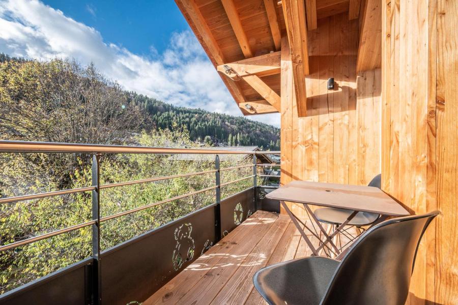 Rent in ski resort 6 room apartment 11 people (ETOILE) - Résidence Hirondelle - Morzine - Balcony