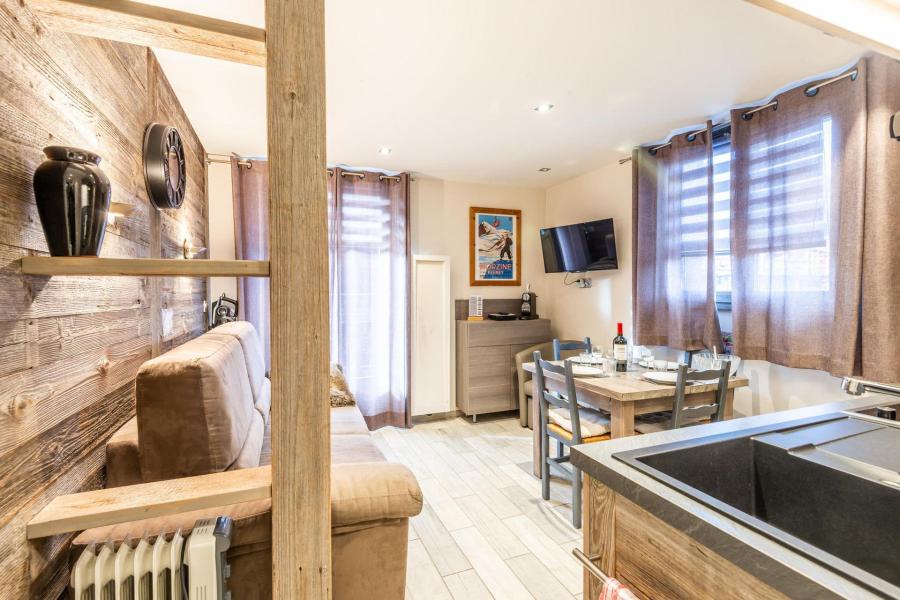 Rent in ski resort 2 room apartment 4 people (F2) - Résidence l'Edelweiss - Morzine - Living room