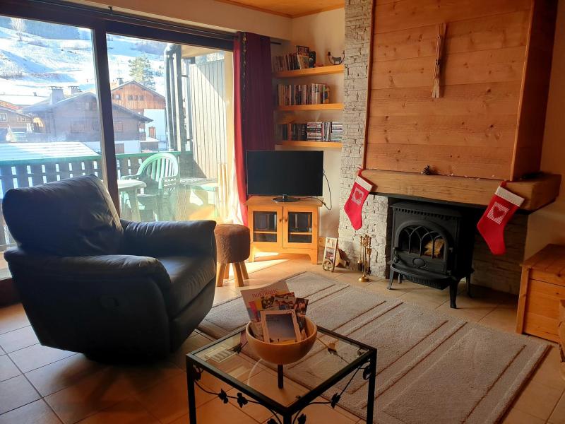 Rent in ski resort 3 room apartment 6 people (2) - Résidence la Capitale 2 - Morzine - Living room