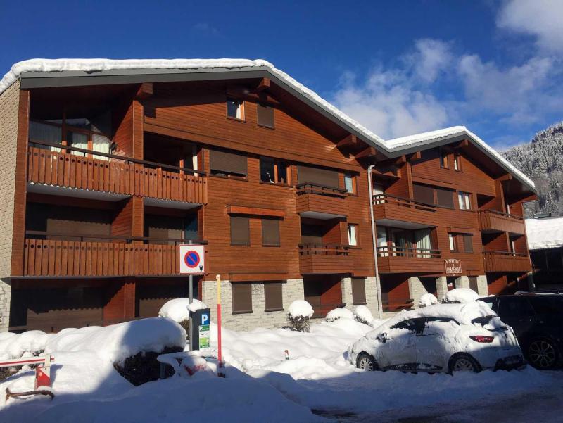 Urlaub in den Bergen Résidence la Chalende - Morzine - Draußen im Winter