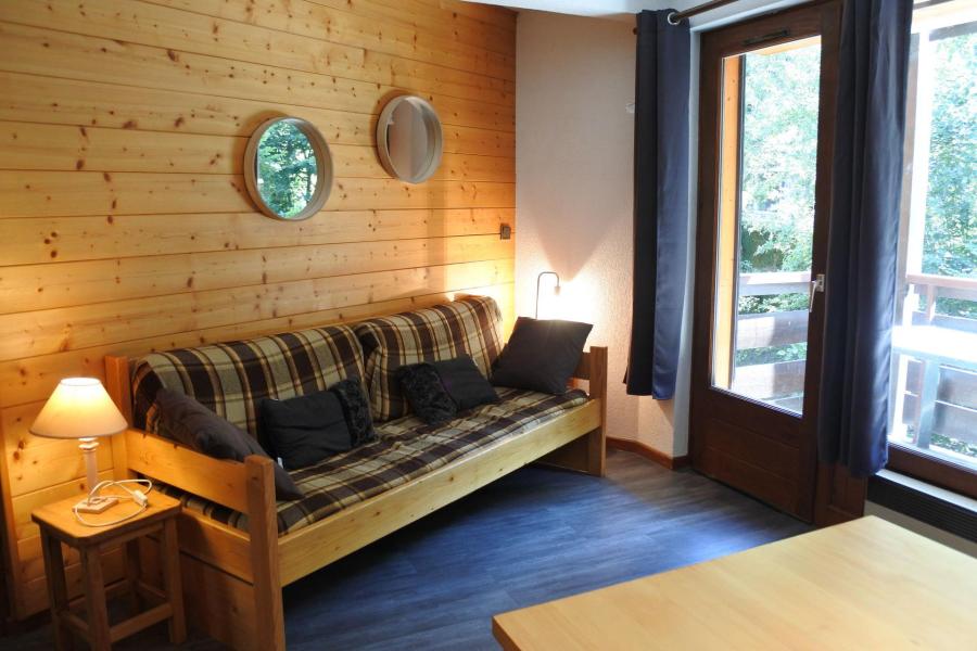 Rent in ski resort 2 room apartment sleeping corner 4 people (B16) - Résidence la Corniche - Morzine - Living room