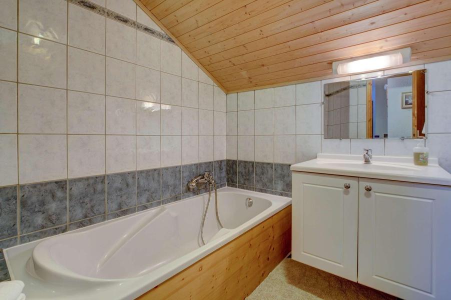 Rent in ski resort 7 room duplex apartment 12 people (2) - Résidence la Ruche - Morzine - Apartment