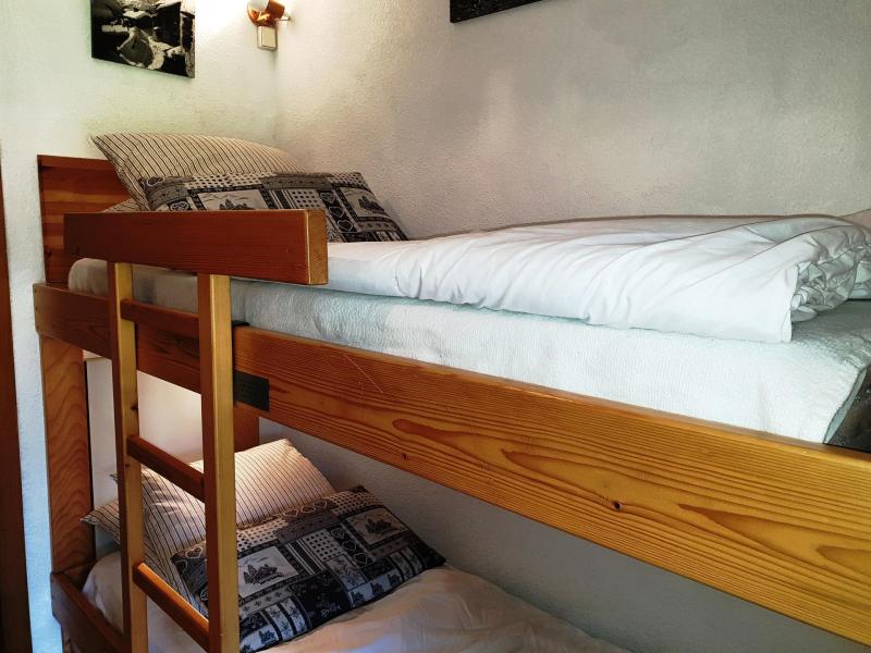 Rent in ski resort Studio sleeping corner 4 people (2) - Résidence le Jhomarons - Morzine - Bedroom