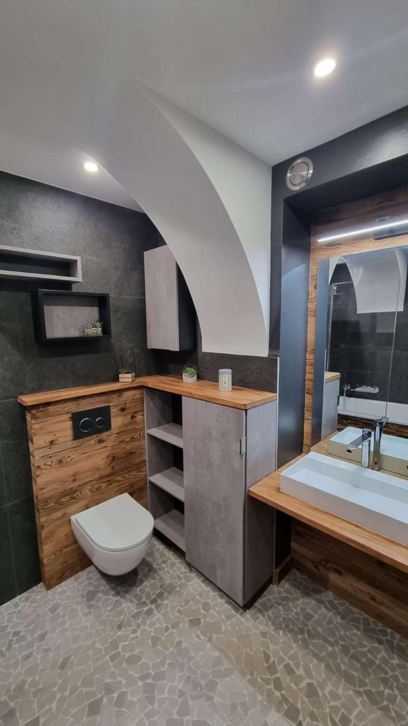 Rent in ski resort 3 room apartment 6 people (1) - Résidence le Lodge - Morzine - Shower room