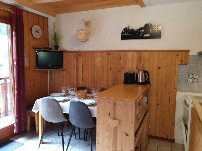 Ski verhuur Appartement 3 kamers 6 personen (21) - Résidence le Vieux Moulin - Morzine - Woonkamer