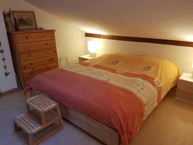 Аренда на лыжном курорте Апартаменты 2 комнат с мезонином 4 чел. (27) - Résidence les Ambrunes - Morzine - Комната