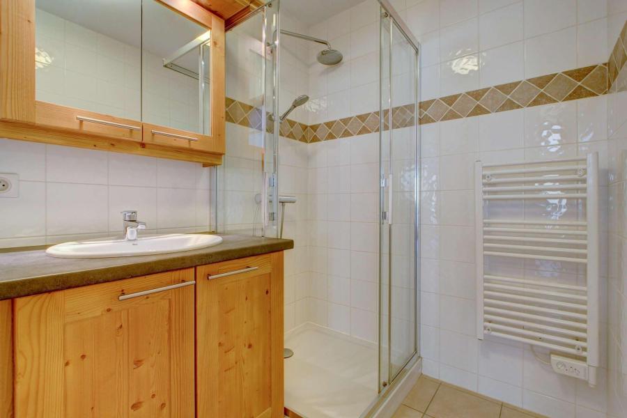 Location au ski Appartement 3 pièces 6 personnes (A7) - Résidence les Césaries - Morzine - Salle de douche