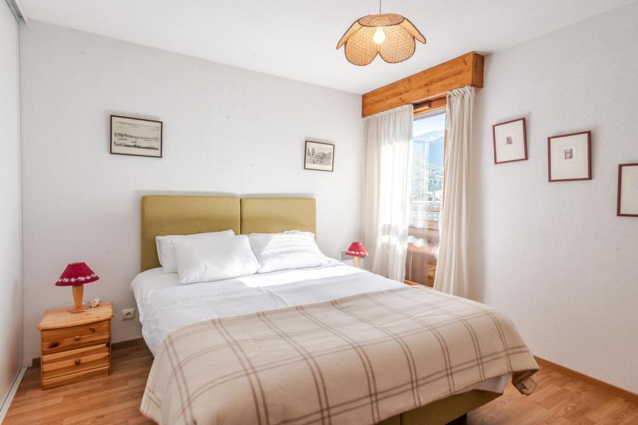 Rent in ski resort 5 room duplex apartment 10 people (5) - Résidence les Cordettes - Morzine - Bedroom