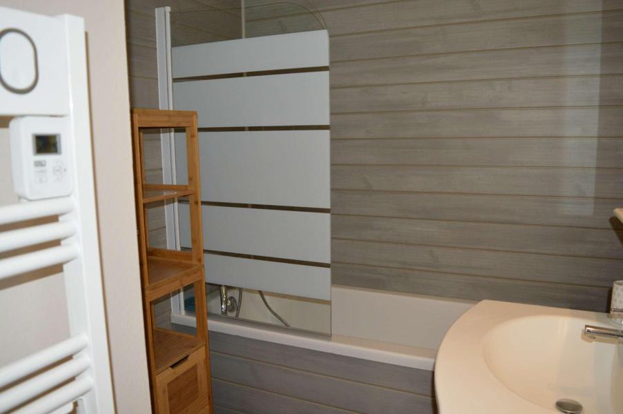 Location au ski Appartement 3 pièces 6 personnes (A3) - Résidence Ressachaux - Morzine - Salle de bain