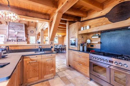 Rent in ski resort 7 room chalet 14 people - Chalet As de Coeur - Morzine - Living room