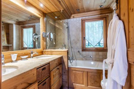 Location au ski Chalet 7 pièces 14 personnes - Chalet As de Coeur - Morzine - Salle de bain