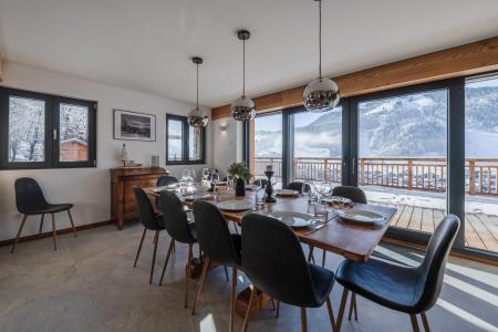 Rent in ski resort 9 room quadriplex chalet 12 people - Chalet Beaufaire - Morzine - Living room