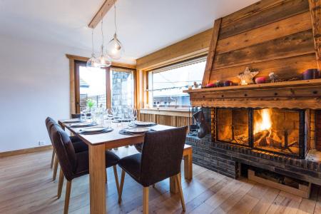 Rent in ski resort 6 room chalet 10 people - Chalet le Blizzard - Morzine - Living room