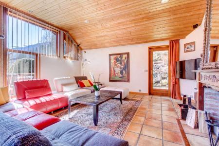 Rent in ski resort 7 room chalet 12 people - Chalet le Mélèze - Morzine - Living room