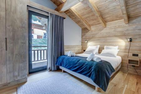 Rent in ski resort 7 room triplex chalet 16 people - Chalet Mesange Cendrée - Morzine
