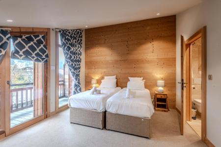 Rent in ski resort Semi-detached 5 room chalet 10 people (2) - Chalet Rosemary - Morzine - Bedroom