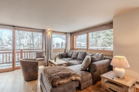Rent in ski resort Semi-detached 5 room chalet 10 people (2) - Chalet Rosemary - Morzine - Living room