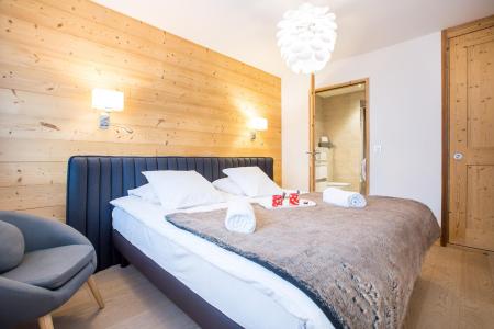 Rent in ski resort 5 room duplex apartment 9 people (A201) - Les Chalets de Joux Plane - Morzine - Bedroom