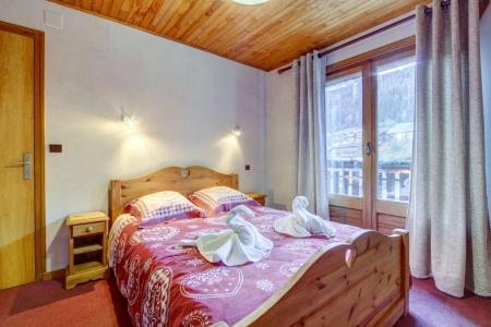 Rent in ski resort 5 room cottage 10 people - Maison l'Outo - Morzine - Bedroom