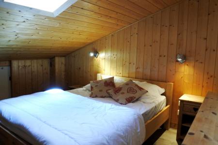 Rent in ski resort 3 room apartment 4 people (1) - Résidence Alp'Airelles - Morzine - Bedroom
