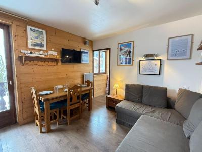 Rent in ski resort 2 room apartment 4 people (C1) - Résidence l'Edelweiss - Morzine - Living room