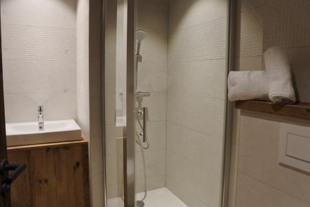 Location au ski Studio 4 personnes (E1) - Résidence l'Edelweiss - Morzine - Salle de douche