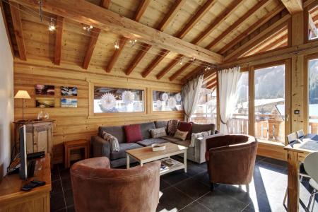 Rent in ski resort 4 room duplex apartment 8 people (4) - Résidence le Hameau des Fés - Morzine - Living room