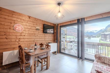 Rent in ski resort Studio sleeping corner 4 people (C6) - Résidence le Major - Morzine - Living room