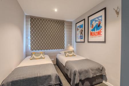 Rent in ski resort 3 room apartment 4 people (14) - Résidence le Nantaux - Morzine - Bedroom