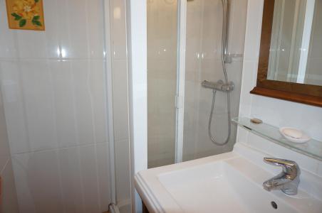 Alquiler al esquí Apartamento cabina 2 piezas para 4 personas (2) - Résidence le Ranfolly - Morzine - Cuarto de ducha