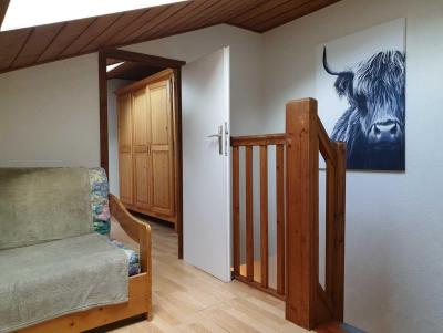 Rent in ski resort 3 room apartment 6 people (21) - Résidence le Vieux Moulin - Morzine - Mezzanine under mansard (-1,80 m)