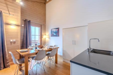 Rent in ski resort 3 room apartment 5 people - Résidence les Balcons des Bois Venants - Morzine - Living room