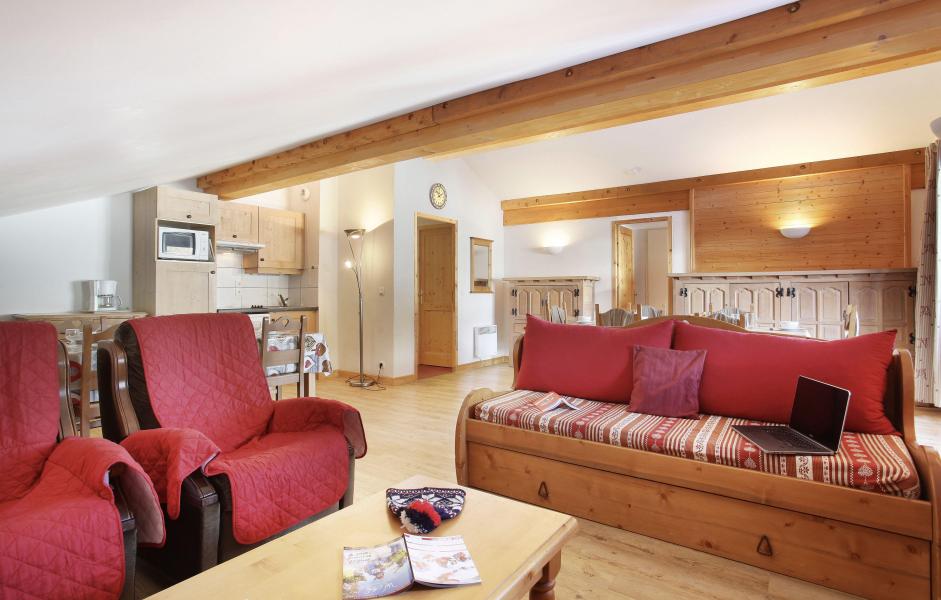 Rent in ski resort Résidence les Belles Roches - Notre Dame de Bellecombe - Living room