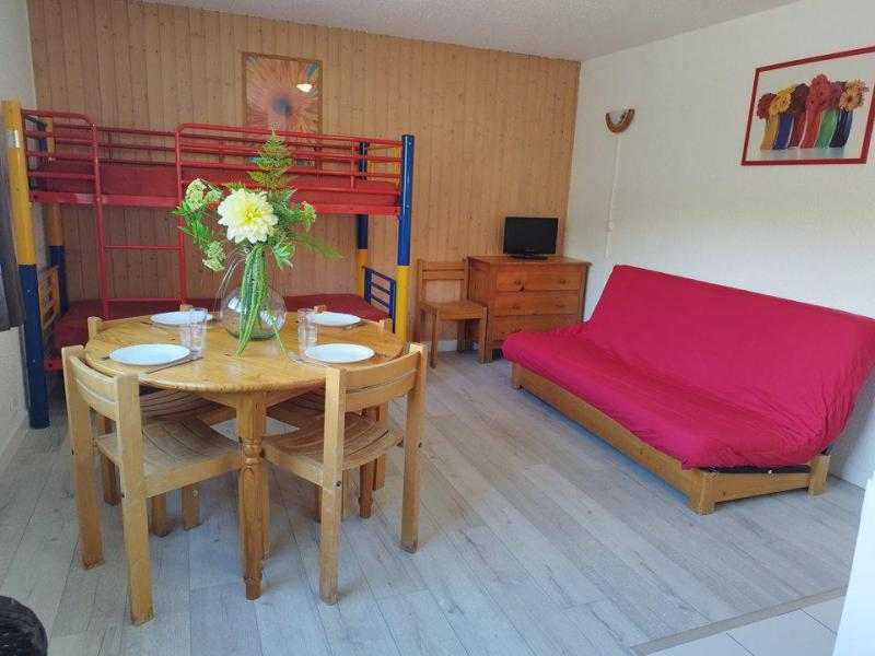 Rent in ski resort Studio 4 people (110A) - Résidence le Rond Point des Pistes I - Orcières Merlette 1850 - Living room