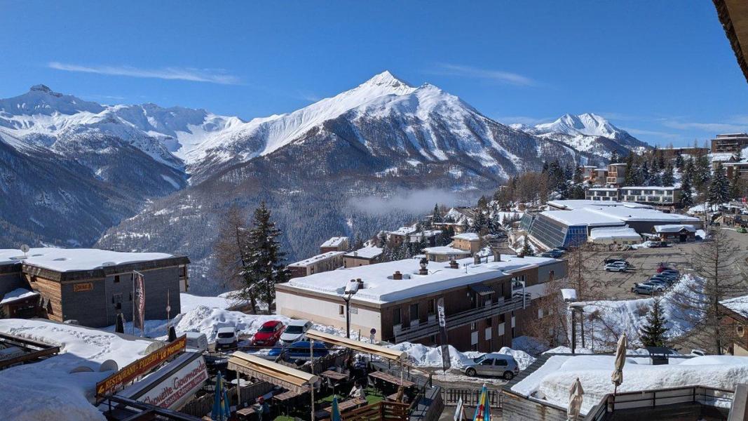 Rent in ski resort Studio sleeping corner 4 people (57B) - Résidence le Rond Point des Pistes II - Orcières Merlette 1850 - Winter outside