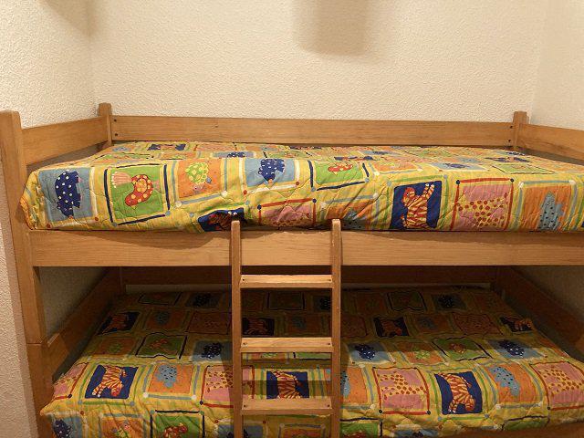 Rent in ski resort Studio sleeping corner 4 people (71B) - Résidence le Rond Point des Pistes II - Orcières Merlette 1850 - Bunk beds