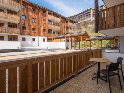 Rent in ski resort Résidence Etoiles d'Orion - Orcières Merlette 1850 - Balcony