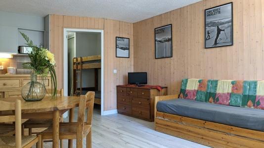 Rent in ski resort Studio sleeping corner 6 people (143A) - Résidence le Rond Point des Pistes I - Orcières Merlette 1850 - Living room