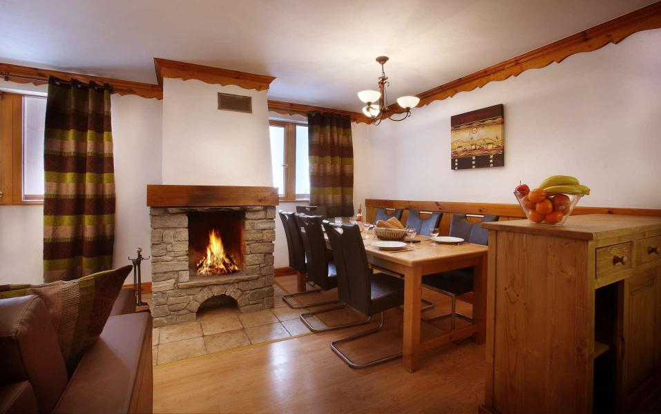 Alquiler al esquí Résidence Chalet des Neiges - Oz 3300 - Comedor