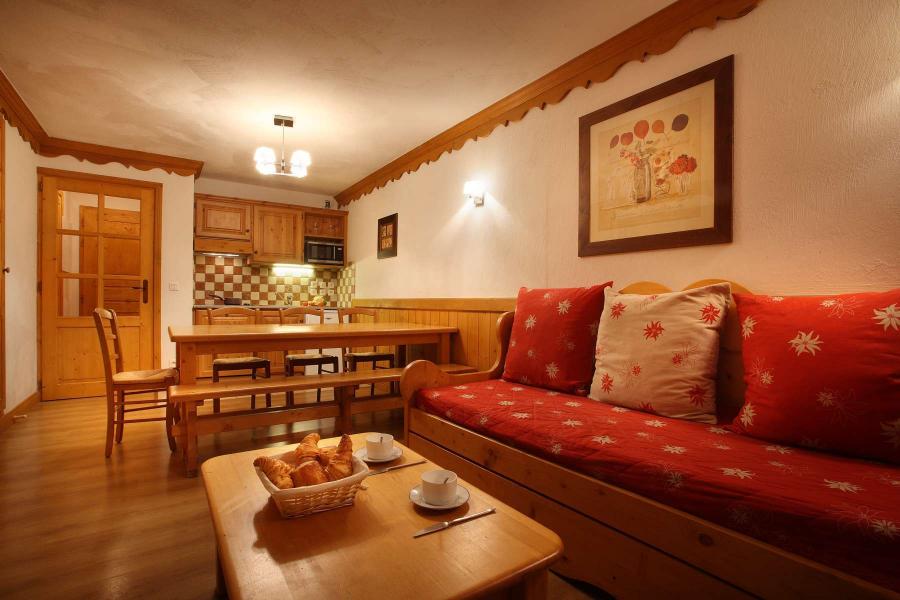 Skiverleih Résidence Chalet des Neiges - Oz 3300 - Wohnzimmer