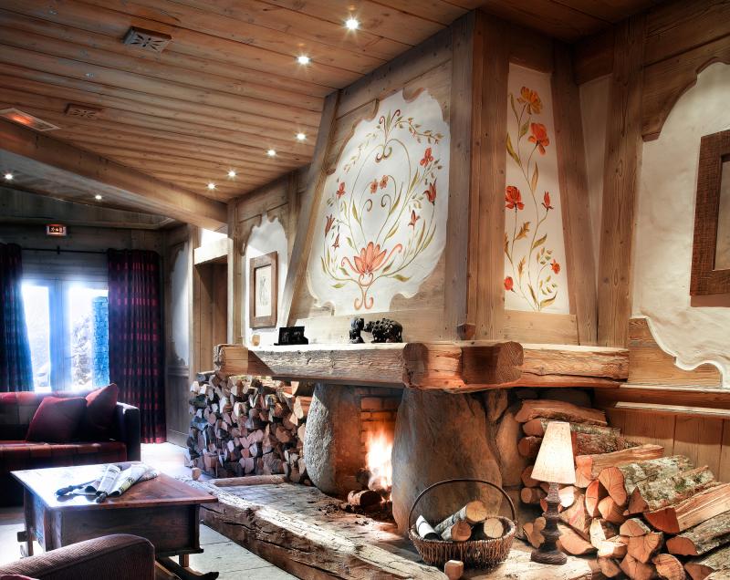Rent in ski resort L'Orée des Cimes - Peisey-Vallandry - Fireplace