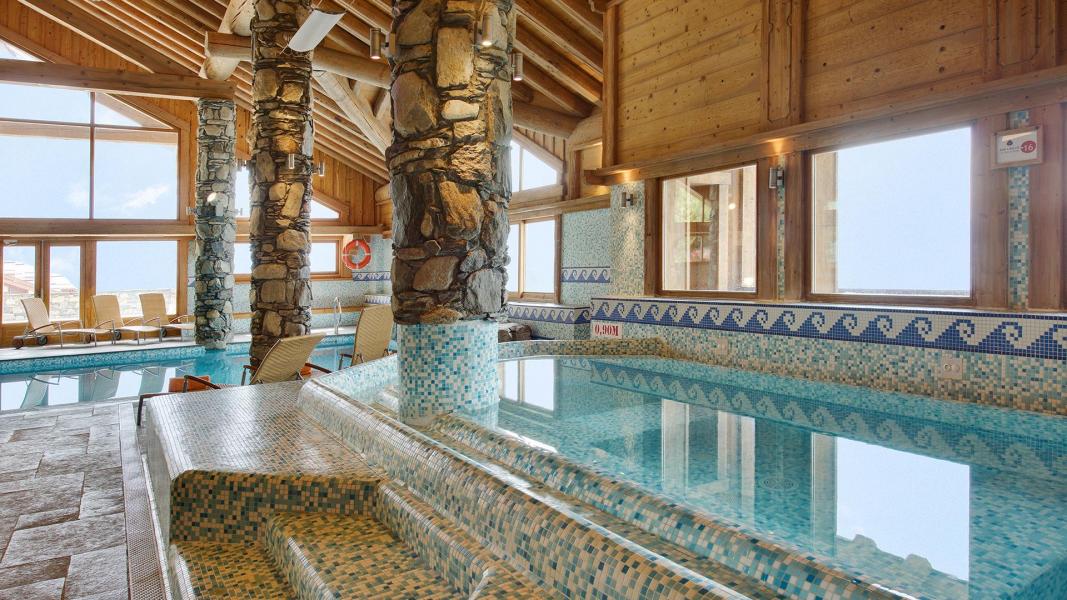 Rent in ski resort L'Orée des Cimes - Peisey-Vallandry - Swimming pool