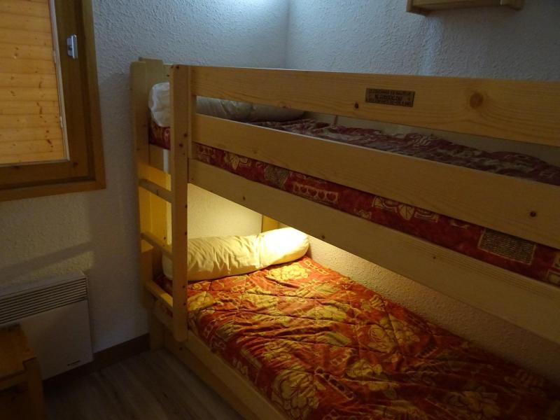 Rent in ski resort 3 room apartment 6 people (03) - Résidence Castors - Peisey-Vallandry - Bedroom