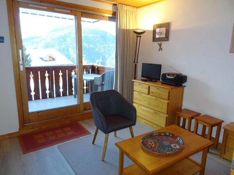 Rent in ski resort 3 room apartment 6 people (06) - Résidence Castors - Peisey-Vallandry - Living room