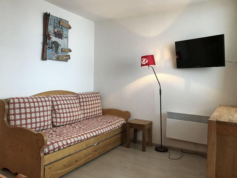 Rent in ski resort Studio sleeping corner 4 people (0213) - Résidence de l'Aigle - Peisey-Vallandry - Apartment
